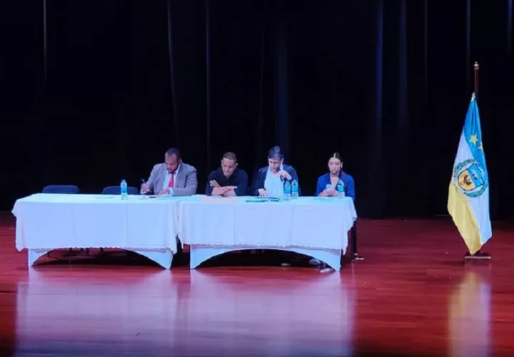 Las autoridades locales y representantes de corregimiento expusieron las necesidades urgentes de sus comunidades, al tiempo que solicitaron un incremento en la asignación presupuestaria.
