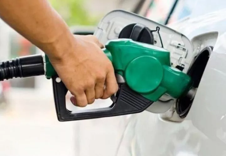 La gasolina de 95 octanos aumentará 0.02 centavos, quedando en 1.27 por litro. Foto: Archivo