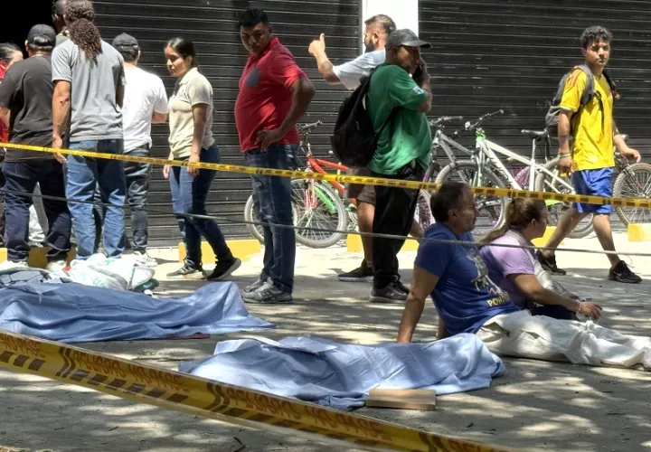  El movimiento telúrico dejó más de 400 heridos.  EFE