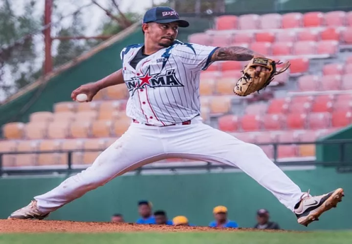 Kevin Miranda, fue el lanzador ganador del partido ante Panamá. Foto: COP