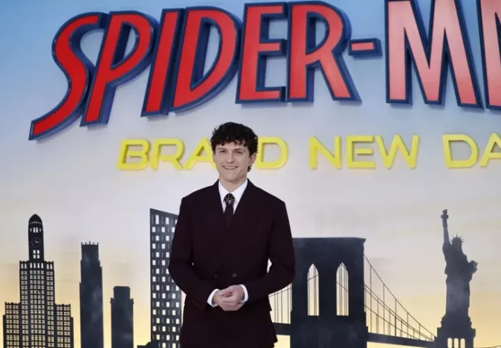 Tom Holland durante el estreno de la nueva película en Londres. Foto: EFE / EPA / Tolga Akmen