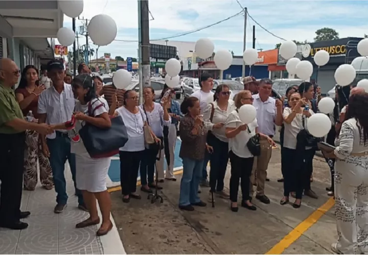 El caso de Doris Franco vuelve a dejar una dolorosa pregunta sobre la mesa: ¿cuántas mujeres más tendrán que ser víctimas de violencia antes de que puedan ser protegidas a tiempo? Foto. Melquiades Vásquez