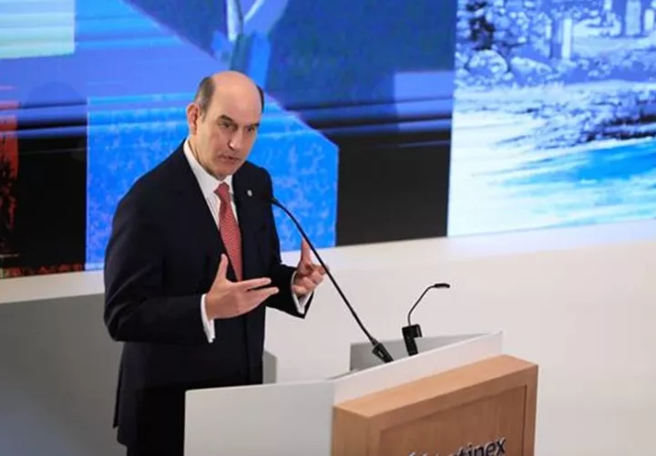 Ahora nuestra responsabilidad es mantener el rumbo, aseguró Chapman.