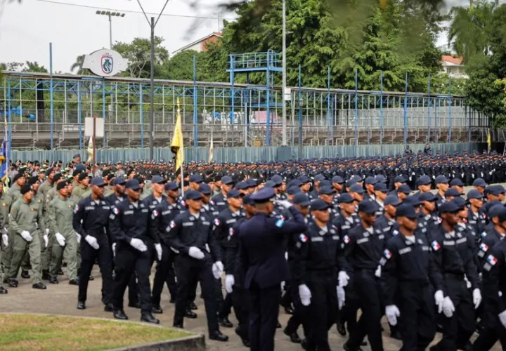 Se graduaron  731 nuevos agentes de la PN. Foto: Cortesía