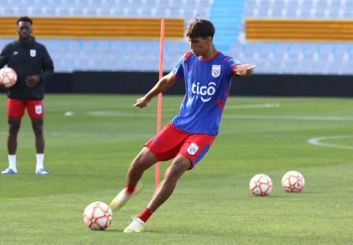 Martín Krug durante los entrenamientos del seleccionado mayor de Panamá. Foto: FPF