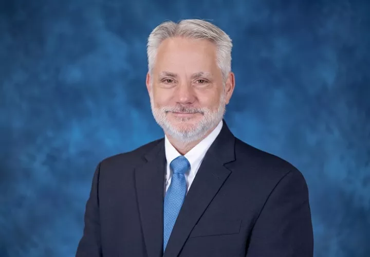 miguel_antonio_lorenzo_fabrega_subadministrador_del_canal_de_panama_1.jpg
