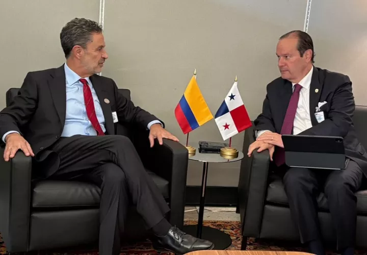 Los cancilleres Omar Nicolás Bula y Javier Martínez-Acha en Nueva York. Foto: Cortesía
