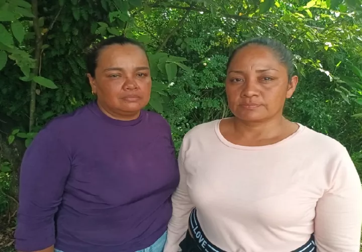 Ante la desesperación de los familiares, pescadores de la costa norte de Santa Fe se unieron voluntariamente al rastreo, recorriendo grandes extensiones del litoral en el mar Caribe. Foto. Melquíades Vásquez