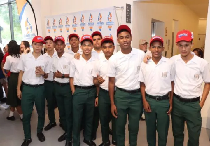 Los estudiantes panameños se encuentran listos para competir en los Juegos Codicader en Honduras. Foto: Cortesía