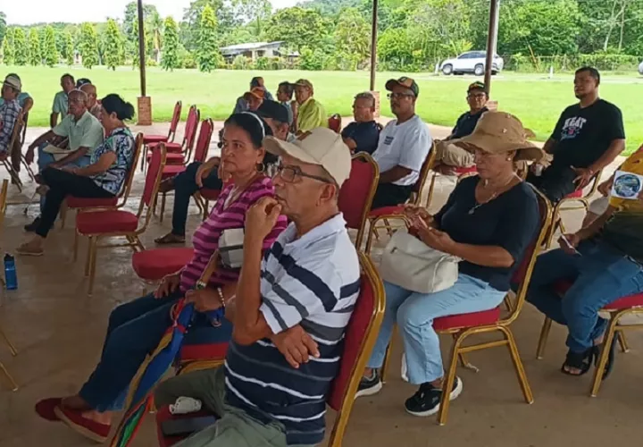 Los vecinos proponen la colocación de cámaras de videovigilancia y otros dispositivos tecnológicos que permitan monitorear las zonas en tiempo real. Foto. Melquíades Vásquez