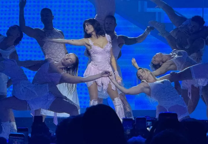 Aitana en el escenario. Foto: EFE