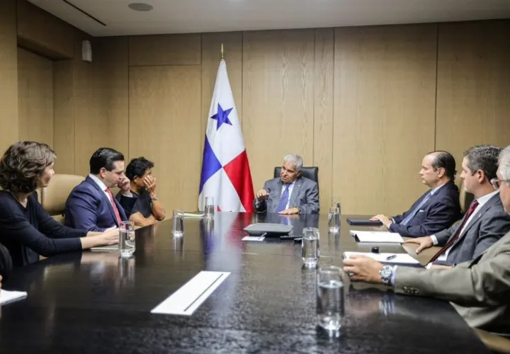 Reunión con el presidente José Raúl Mulino. Foto: Cortesía 