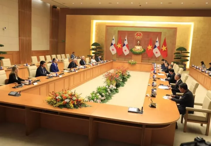 El presidente, José Raúl Mulino, se reunió con el presidente de la Asamblea Nacional de Vietnam, Tran Thanh Man. Foto: Cortesía