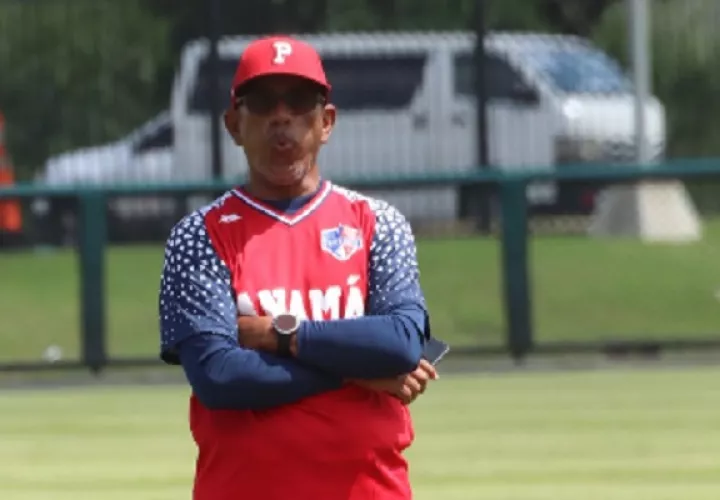 Rodrigo Meron, director del equipo de Panamá U18. Foto: Fedebeis