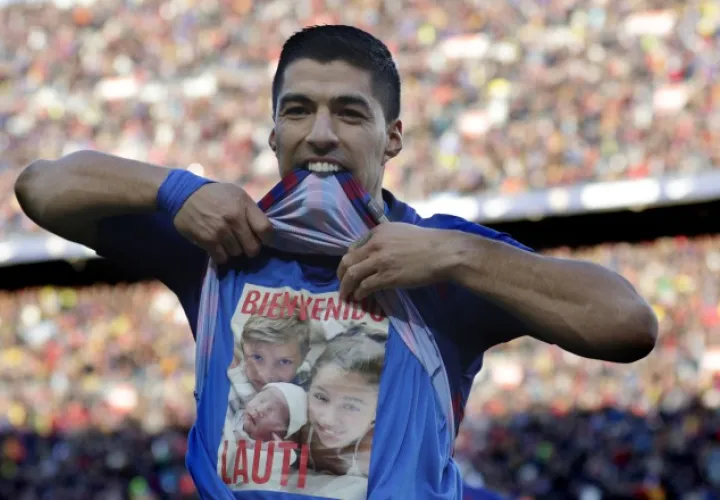 Luis Suárez marcó triplete ante Real Madrid.