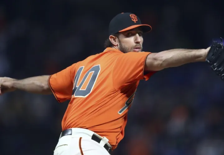 Bumgarner tuvo foja de 6-7 con una efectividad de 3.26. /Foto AP