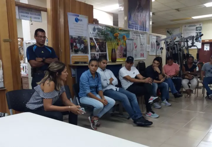 Atletas reunidos hablaron de sus respectivas realidades en el deporte nacional.