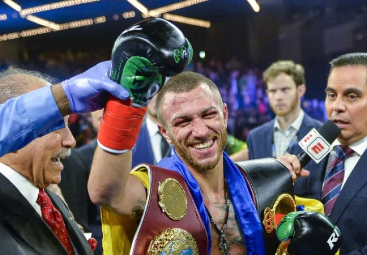 Vasiliy Lomachenko va por más el próximo año. /Foto AP