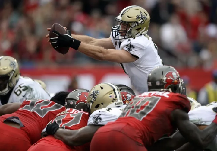 Los Saints se impusieron 28-14 a Tampa Bay. /Foto AP