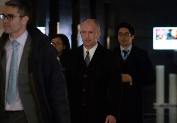 Momento en que la delegación de Estados Unidos llega a la capital de China. /Foto Tomada de Internet