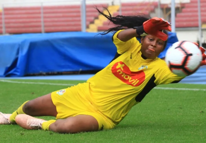 Yenith Bailey lidera al equipo sub-20 de Panamá. Anayansi  Gamez