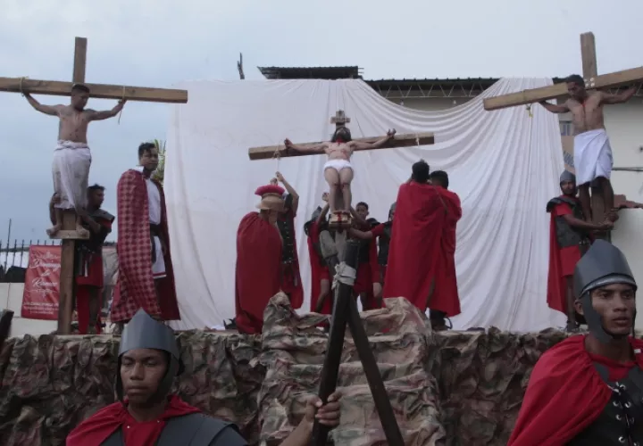 El viacrucis en vivo demostró todo el dolor que pasó Jesús antes de ser crucificado. Víctor Arosemena