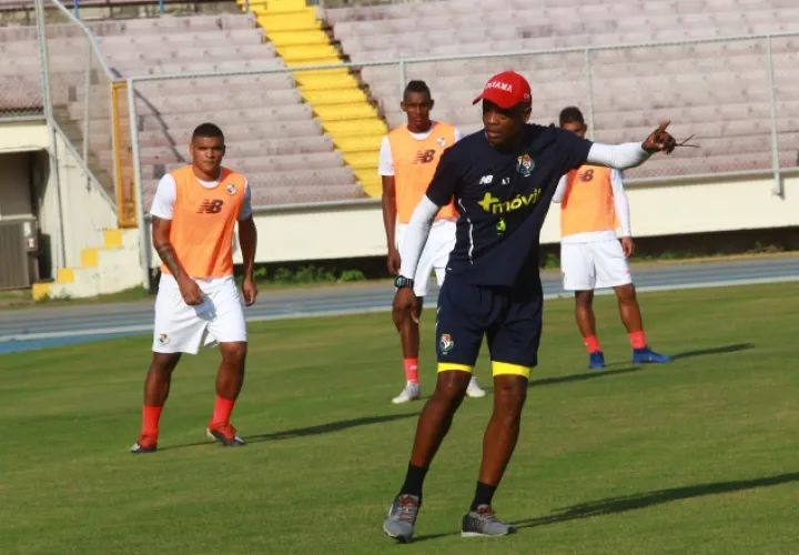 Julio Dely Valdés. Foto: Anayansi Gamez