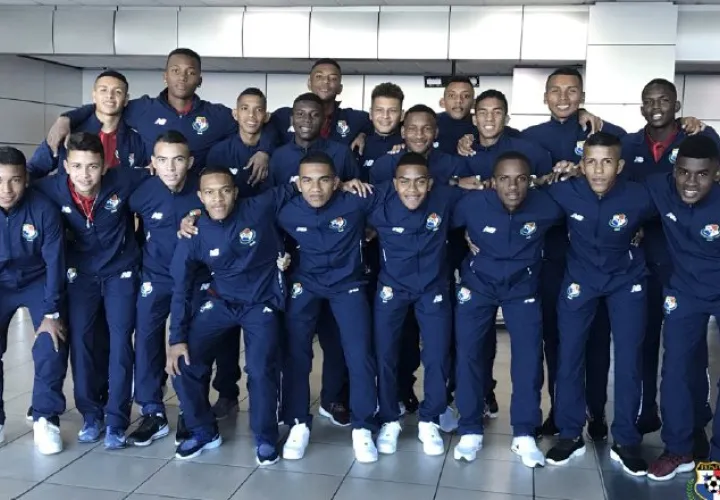 La Sub-17 llegó ayer a México. @Fepafut