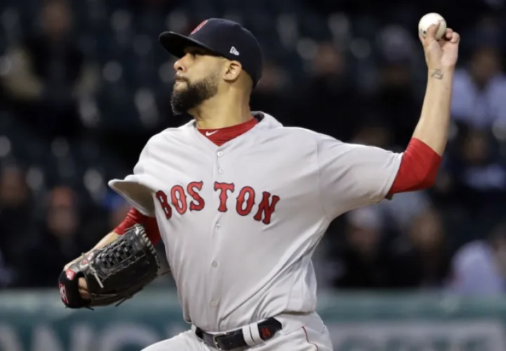 David Price tiene efectividad de 3.75 en seis aperturas este año. AP