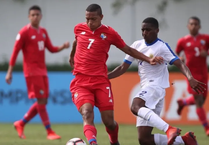 La Rojita va contra Guatemala.