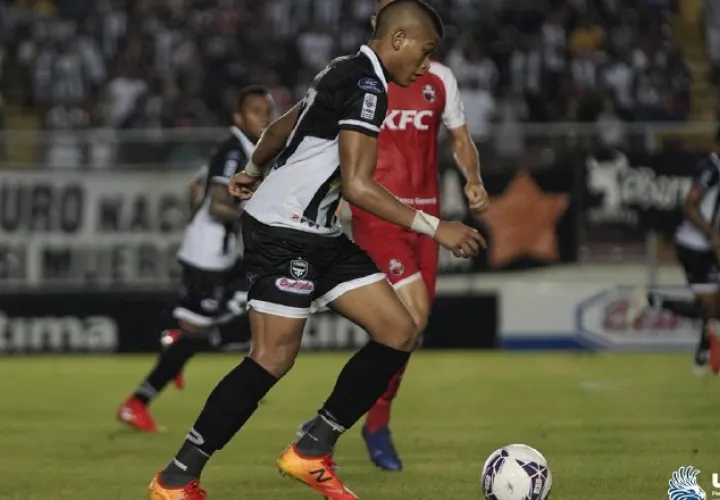 Sanfra vs. Tauro @LPF