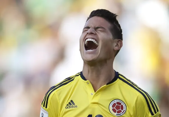 James Rodríguez presentan molestias que le impiden estar en el duelo contra Panamá. AP
