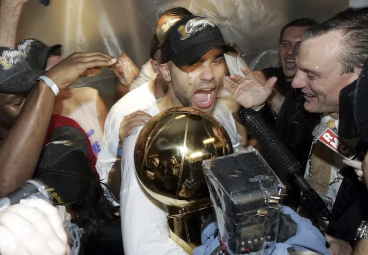 Parker salió campeón con los Spurs en el 2003, 2005, 2007 y 2014.