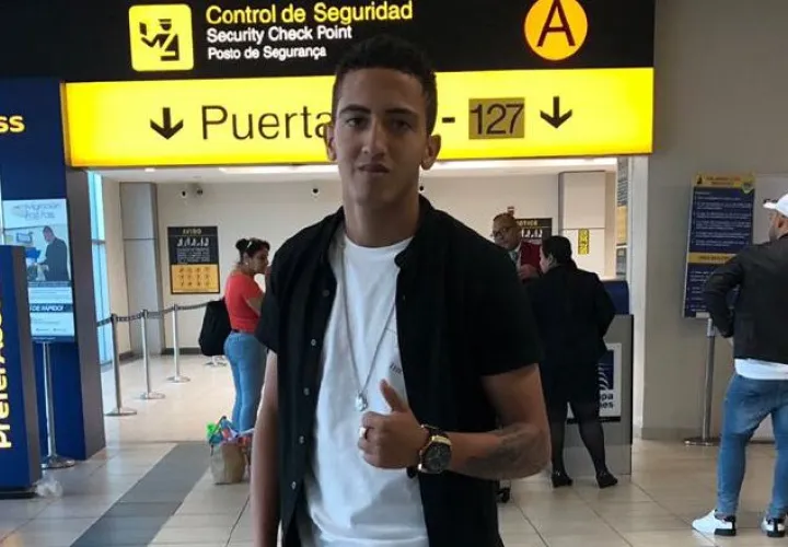 Ángel Orelién jugará en las fuerzas básicas del Cruz Azul. @sportingsmfc