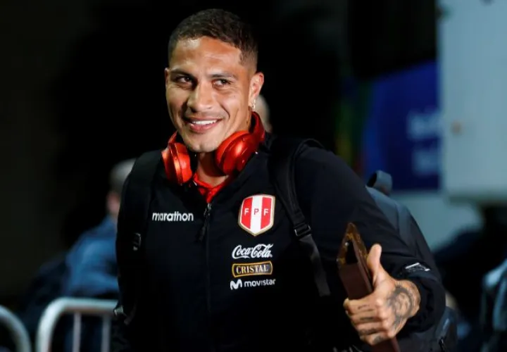 Paolo Guerrero es el delantero insignia de Perú.