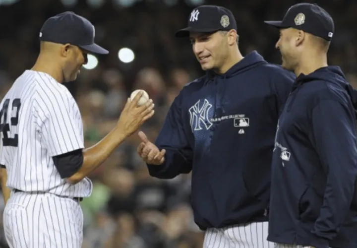 Mariano Rivera junto a Derek Jeter y Andy Pettitte. AP