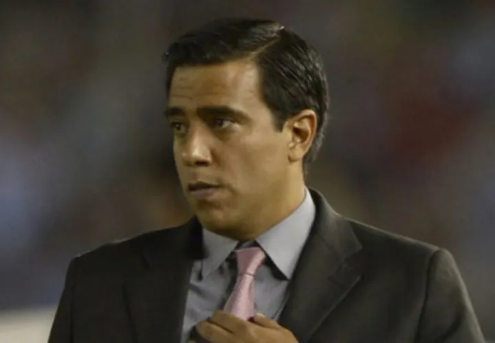 A César Farías le entusiasma dirigir a Panamá. Cortesía