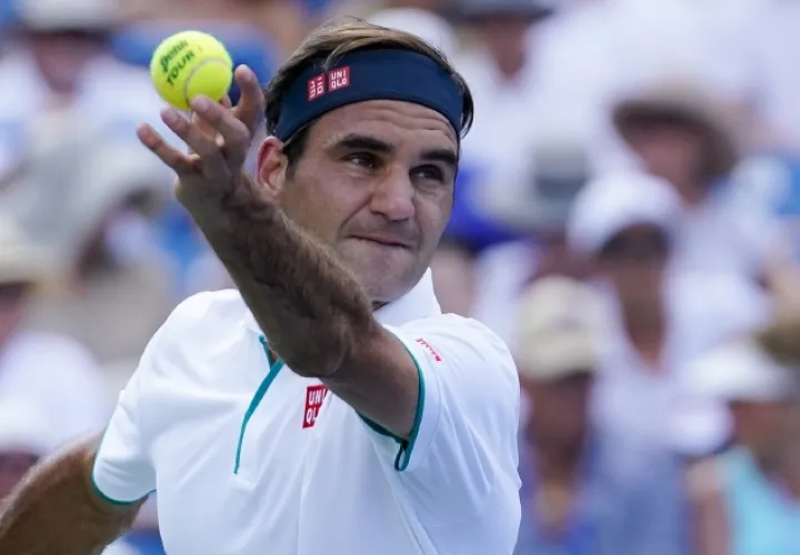 Roger Federer en acción.