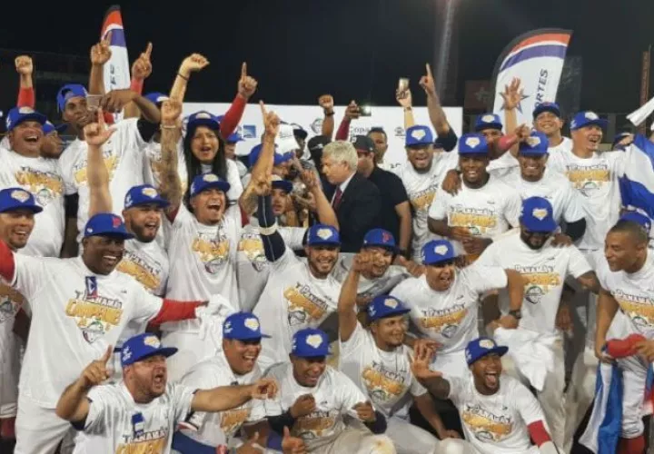 Manuel Rodríguez ganó la Serie del Caribe en el 2019 como piloto de los Toros. Foto:Archivo
