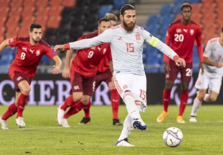 Sergio Ramos falló dos penales. Foto:EFE