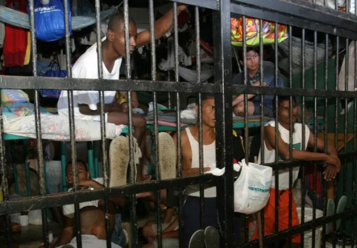 El hacinamiento es el peor de los males de los detenidos en las cárceles panameñas. 