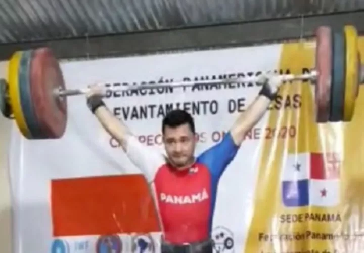 Ronnier Martínez estuvo en el Mundial de pesas Sub-20.  Foto:COP