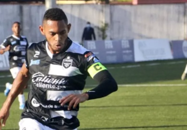 Ismael Díaz, jugador del Tauro FC. Foto: Fepafut