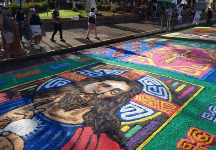 Participarán alfombristas internacionales de Mexico, Guatemala, Brasil, Colombia, El Salvador, Nicaragua y Panamá. FOTOS/Eric Montenegro
