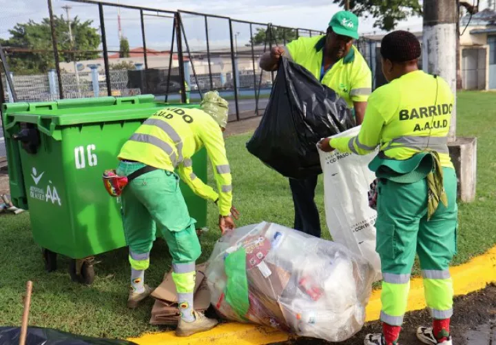 Diciembre es un mes en que se genera gran cantidad de basura. Cortesía