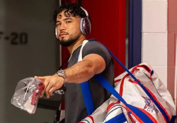 Iván Herrera se despide de su equipo, los Cardenales de San Luis, para participar en el Juego de Estrellas. Foto:@Cardinals 
