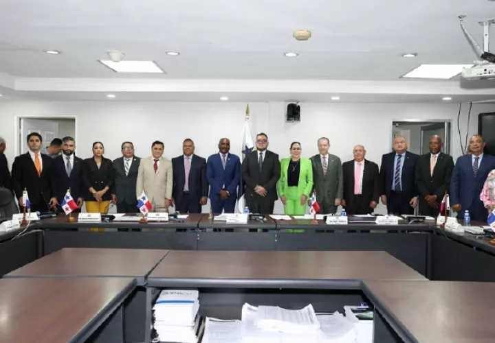 Comisión de Presupuesto de la Asamblea Nacional. Cortesía 