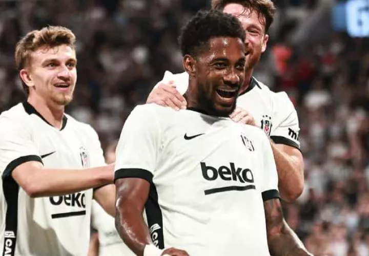 El panameño Michael Amir Murillo festeja su gol para el Beşikta. Foto: Instagram 