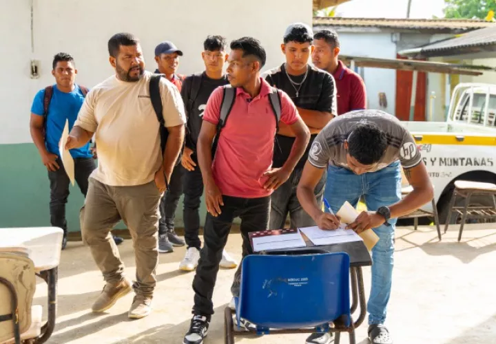 La iniciativa busca que los residentes culminen su preparación con una certificación que fortalezca su perfil profesional. CORTESÍA