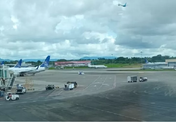 El aeropuerto internacional espera este año superar los 23 millones de pasajeros movilizados. La mayoría son personas en escala. Archivo
